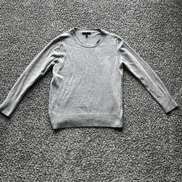 Banana Republic Sweater Mens Small/Medium Gray Italian Merino Wool Long Sleeve - Picture 1 of 7